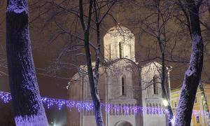 Дмитриевский собор во Владимире — белокаменная поэма